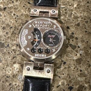 Vintage DeLonge Weather Report Quartz Men’s Watch